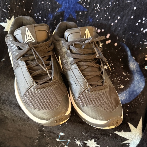 Nike Ja 1 \